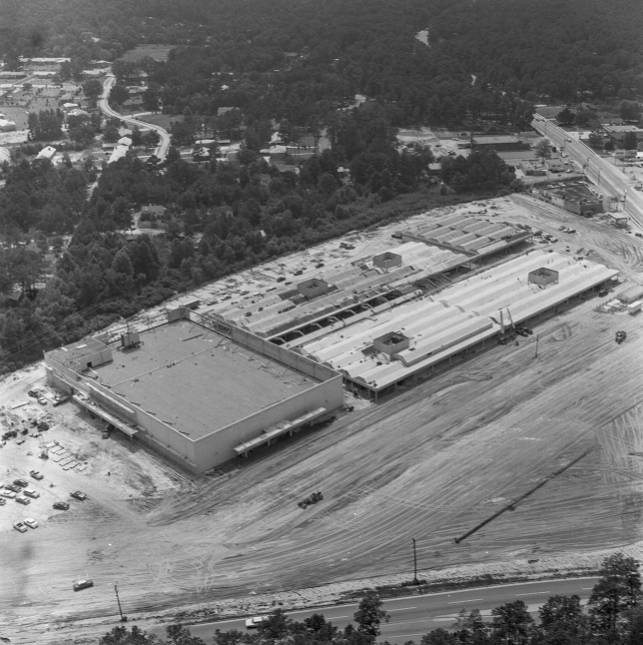 Aerial view over Richland Mall 1961