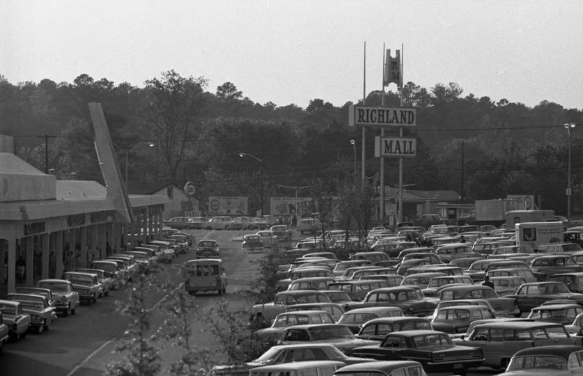Parking lot at Richland Mall 1963
