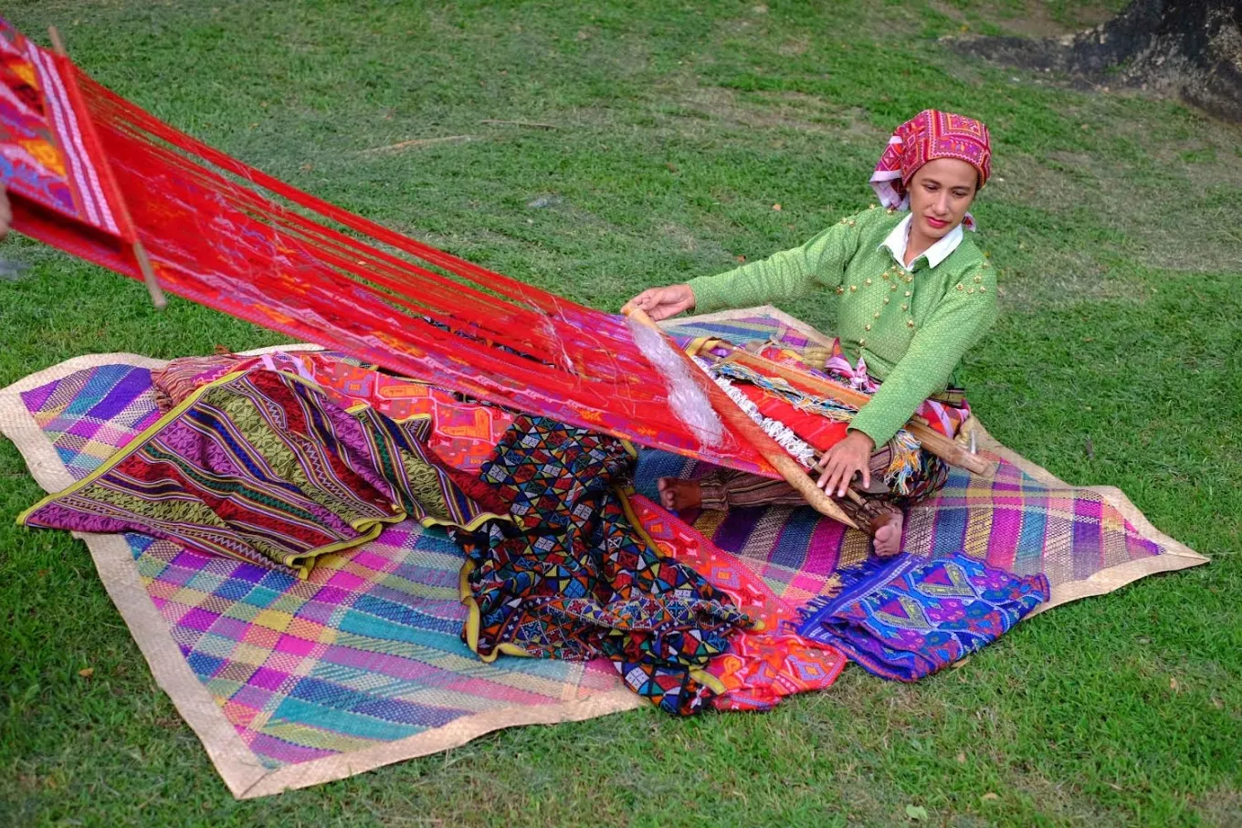 Filipino woman weaving
