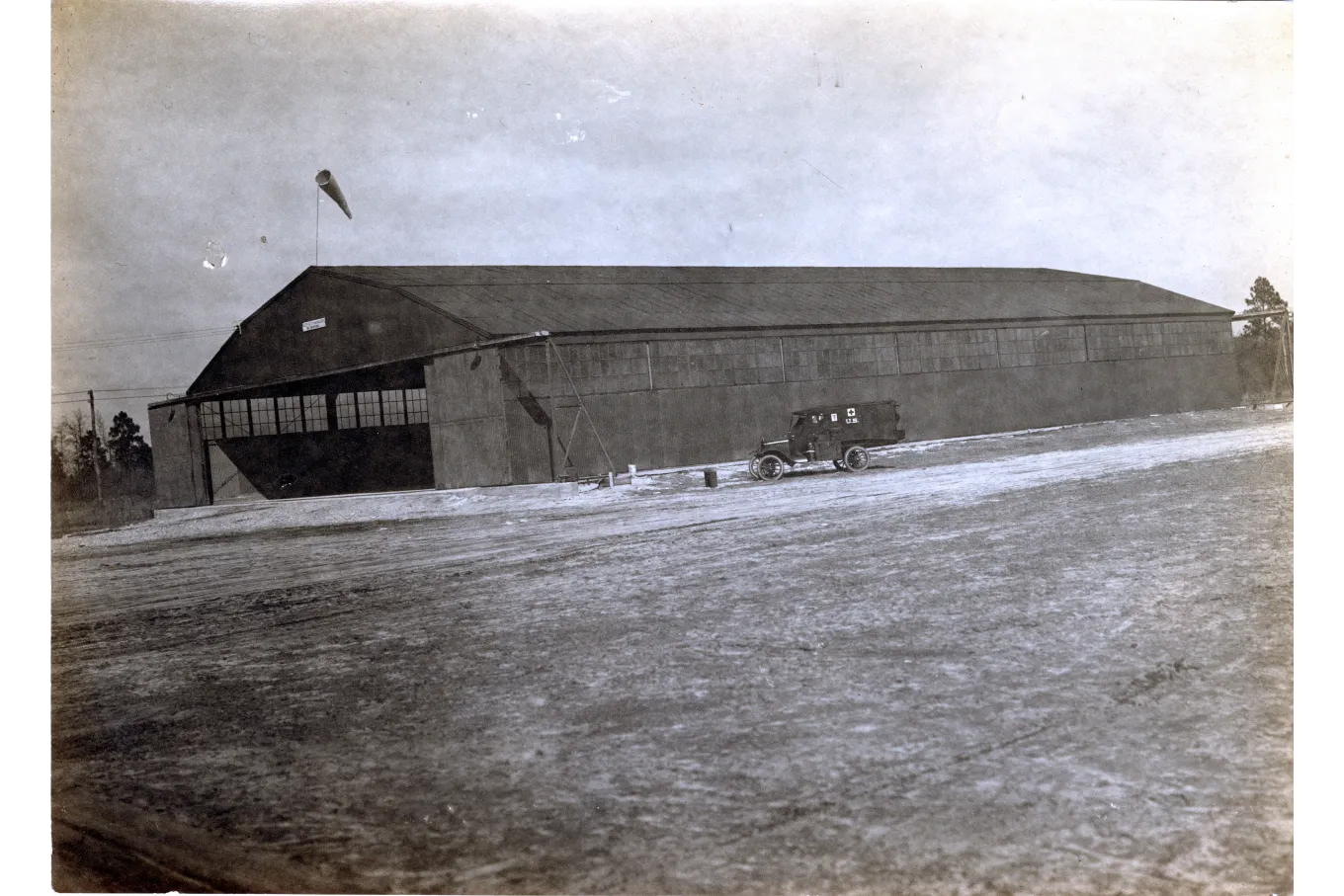 Military aircraft hangar at Camp Bragg 1919