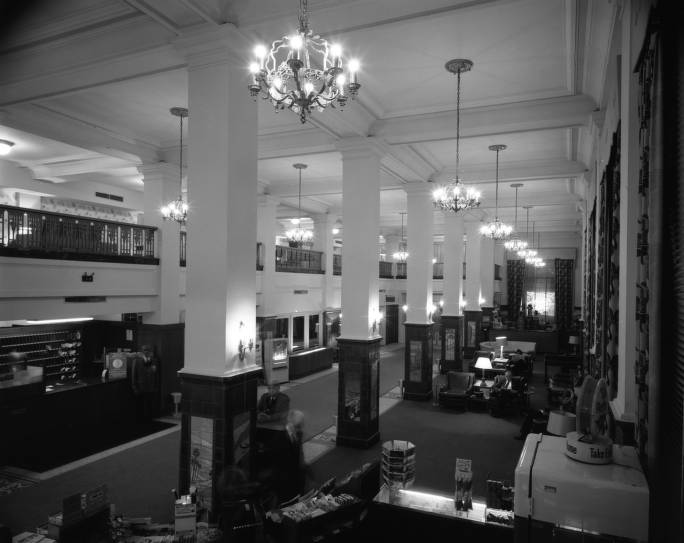 Jefferson Hotel lobby, 1962