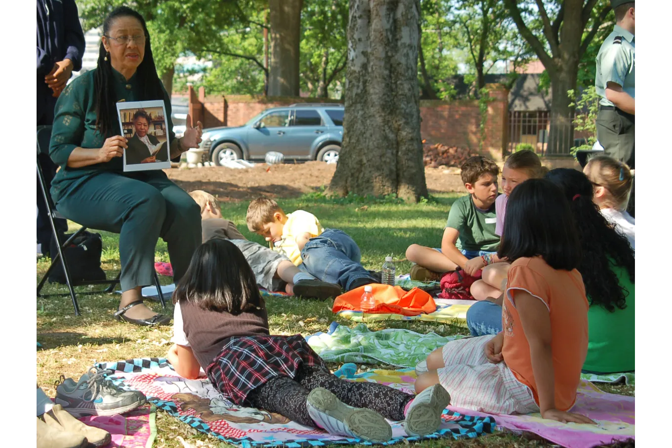 Children learn about Augusta Baker
