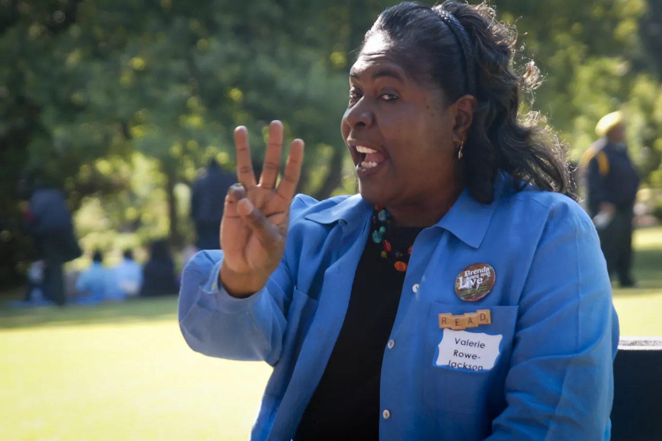 Storyteller, Valerie Rowe-Jackson, captivates fourth graders at Augusta Baker's Dozen