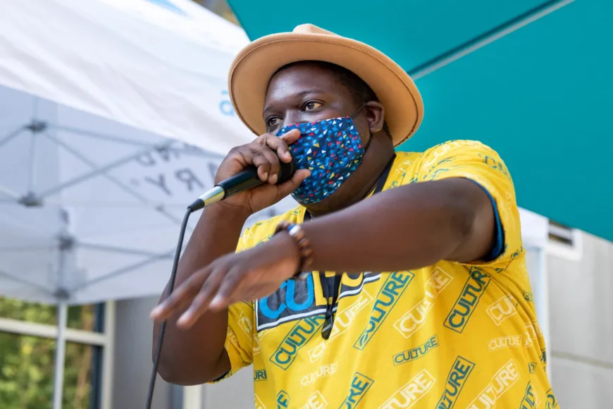 Open Mic at Richland Library