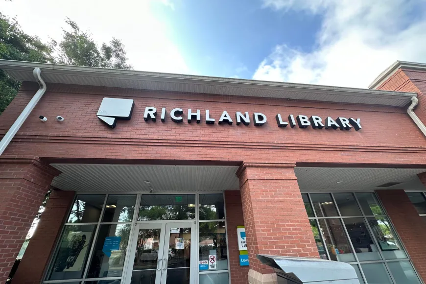 Exterior view of Lower Richland Library