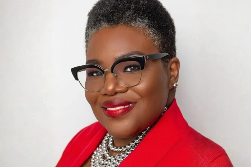Headshot of Tish Dozier Alleyne.