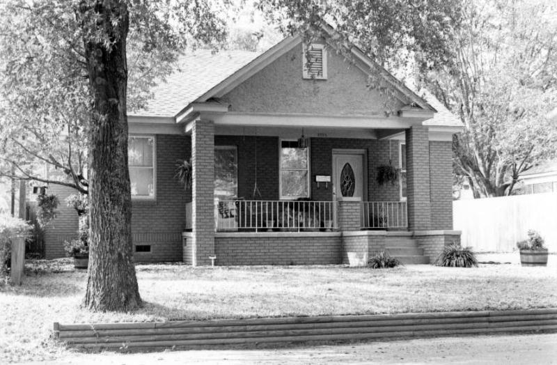 3205 Lakewood Avenue 1991