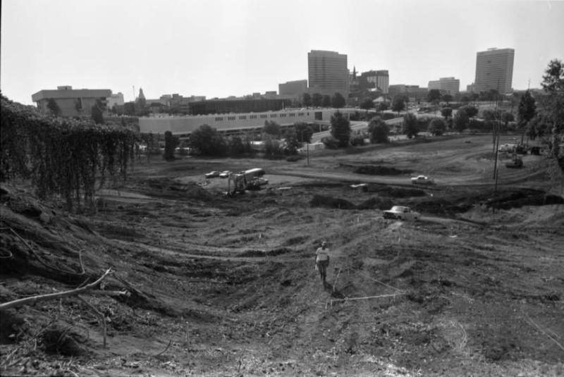 Construction of Sidney Park 1987