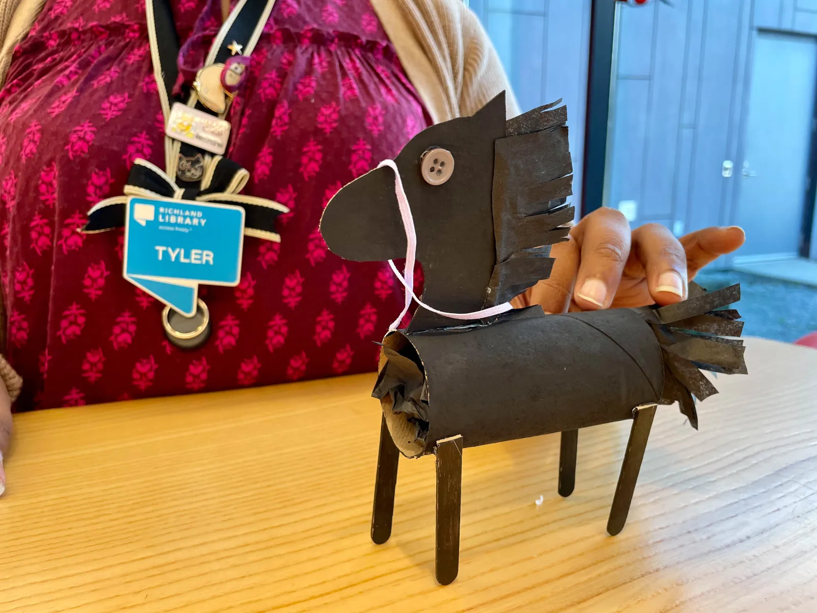 place twine reins on horse