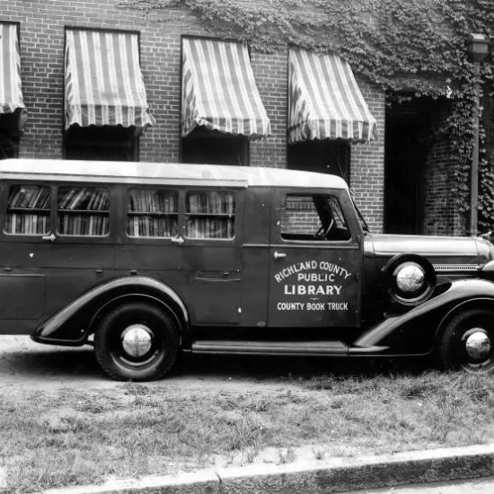County Book Truck 1937