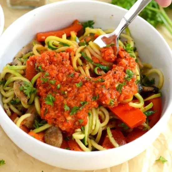 Zoodles in red pepper sauce